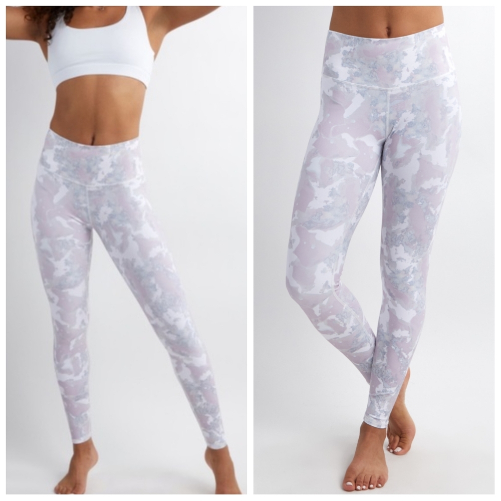 NWT Savvi Opal Sky Leggings Women's XL Activewear Stretch Yoga Athleisure NEW!